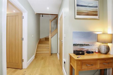 undefined, Beautifully converted barn in East Clevedon