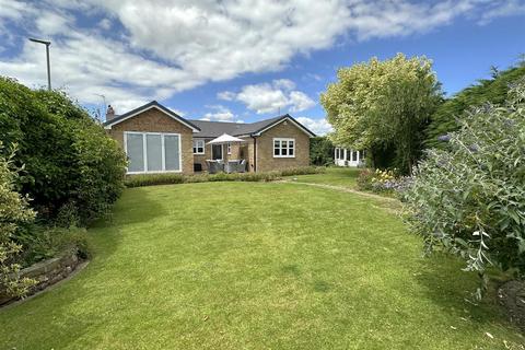 3 bedroom detached bungalow for sale, Welldale Crescent, Fairfield, Stockton-On-Tees TS19 7HU