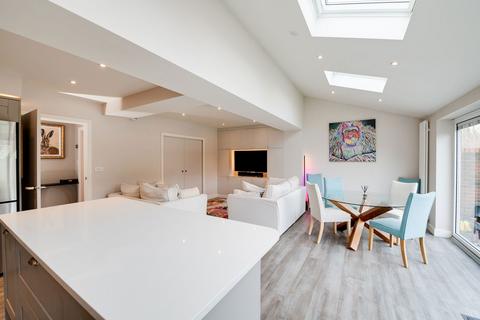 undefined, Taylors Yard, Winchester SO21