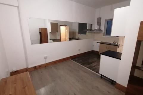 Studio to rent - Birchfield Road, Birmingham B19