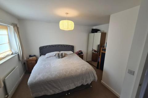 2 bedroom terraced house to rent, St Josephs Mews, Penarth