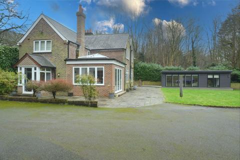 The Lodge Tilley Lane, Headley, Epsom, KT18 6EN
