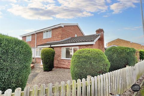 3 bedroom semi-detached house for sale, Sandown Drive, Bobblestock, Hereford, HR4