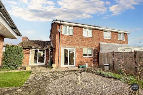 3 bedroom semi-detached house for sale, Sandown Drive, Bobblestock, Hereford, HR4