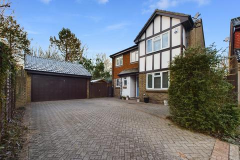 4 bedroom detached house for sale, Windmill Court, Crawley RH10