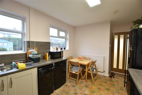 84 Duchess Street, Shaw, Oldham, OL2 7XF