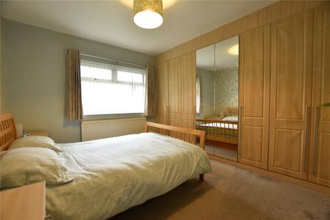 84 Duchess Street, Shaw, Oldham, OL2 7XF