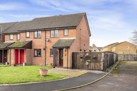 2 bedroom end of terrace house for sale, Bowerman Close, Kidlington, OX5