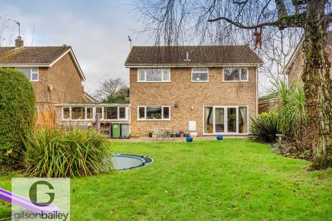 4 bedroom detached house for sale, Cheyney Avenue, Norwich NR13