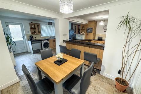 16 Drake Close, Corby, NN17 2RJ