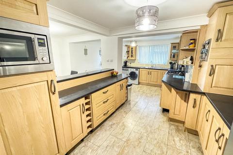 16 Drake Close, Corby, NN17 2RJ