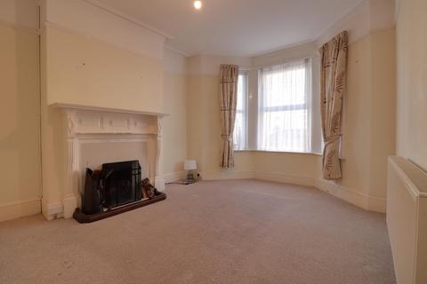 4 bedroom terraced house to rent, Waverley Road, Exmouth, EX8 3HJ