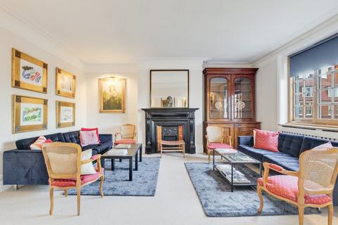 22 Kings Gardens, London, NW6 4PU