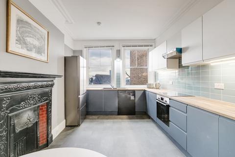 22 Kings Gardens, London, NW6 4PU