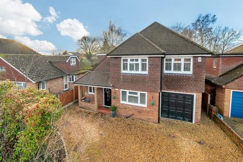 4 bedroom detached house for sale, KNAPHILL