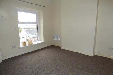 1 bedroom flat for sale, Park Street, Kenfig Hill, Bridgend. CF33 6DF