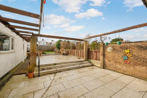 undefined, Dudley Road, Walton-on-Thames, KT12