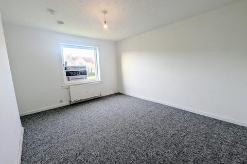 2 bedroom flat to rent, Kinnier Road, Saltcoats KA21