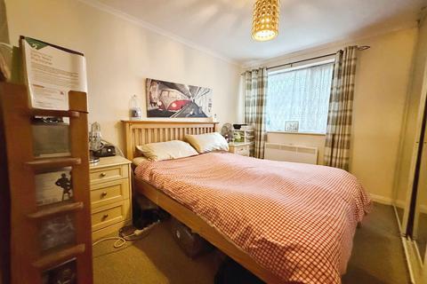 5 Ryde Drive, Stanford-le-hope, SS17 0DR