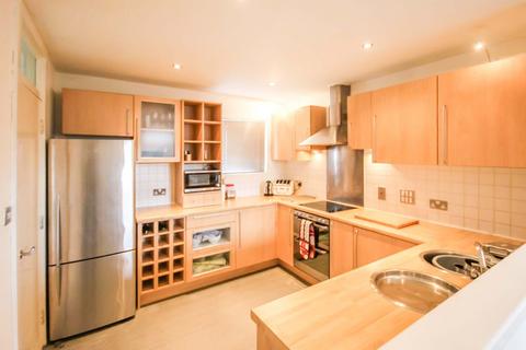 2 bedroom flat for sale, Burlington Street, Manchester, Hulme, M15