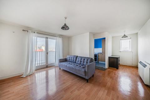 2 bedroom apartment for sale, Harlinger Street, London