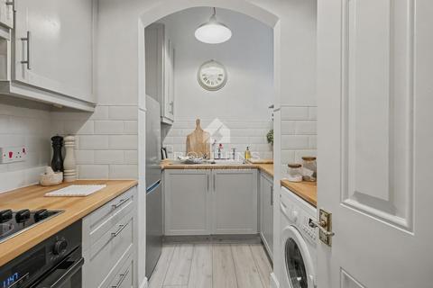 undefined, Oxford Court, Colchester CO3