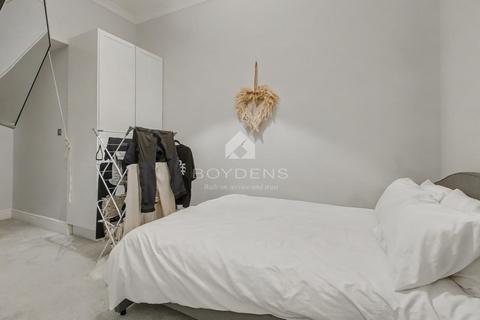 undefined, Oxford Court, Colchester CO3