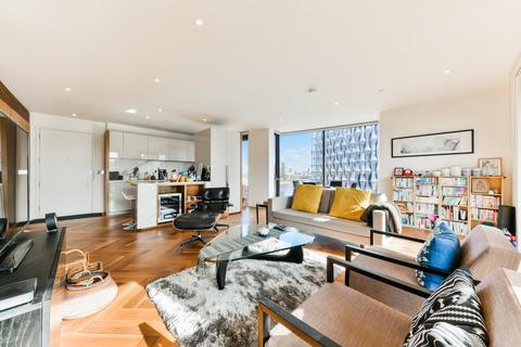 2 bedroom apartment for sale, Ambassador Building, Embassy Gardens, London, SW11