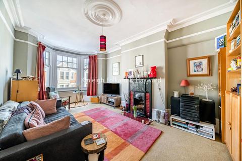 2 bedroom flat for sale, Fortis Green Road, Muswell Hill