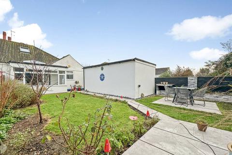 3 bedroom semi-detached bungalow for sale, Central Avenue, Herne Bay