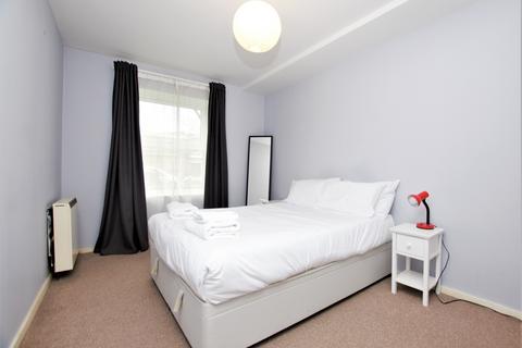 1 bedroom flat to rent, Grange Road London SE1