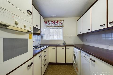 2 bedroom house for sale, Hogarth Close, Basingstoke RG21