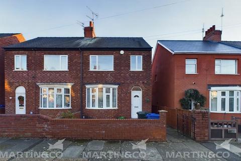 3 bedroom semi-detached house for sale, Larchfield Road, Doncaster, South Yorkshire, DN4 8RG