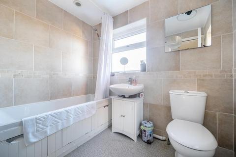 5 Beech Walk, Thatcham, RG19 4QR