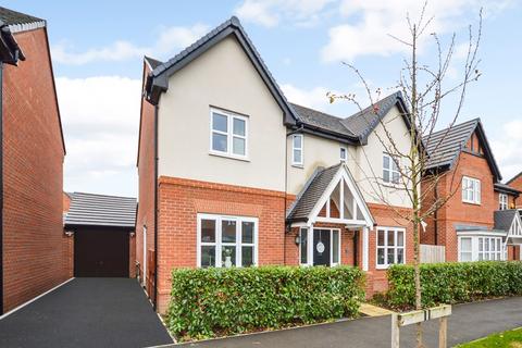 Lennon Way, Aylesbury HP21
