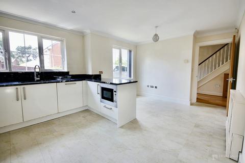 5 Aston Forge, Preston Brook, Runcorn, WA7 3AN