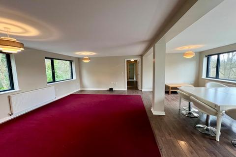 undefined, Hollies Park Court, Weetwood Lane, Weetwood, Leeds, LS16