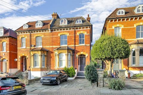 1 bedroom flat for sale, Melrose Road, London