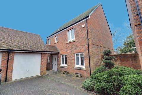 4 bedroom detached house for sale, ABBESS WAY, WATERLOOVILLE