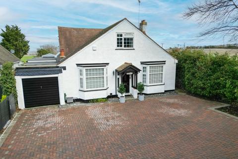 4 bedroom detached bungalow for sale, Gravesend Road, Shorne, Gravesend, Kent, DA12