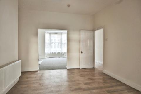 2 bedroom terraced house for sale, Ormington Villas, Field Street, Hull, East Riding of Yorkshire, HU9 1HW