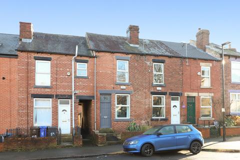 3 bedroom terraced house to rent, Tavistock Road, Sheffield S7