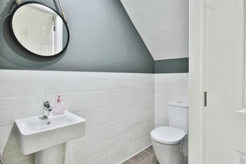 29 Grosvenor Road, Kingswood, Hull, HU7 3DS