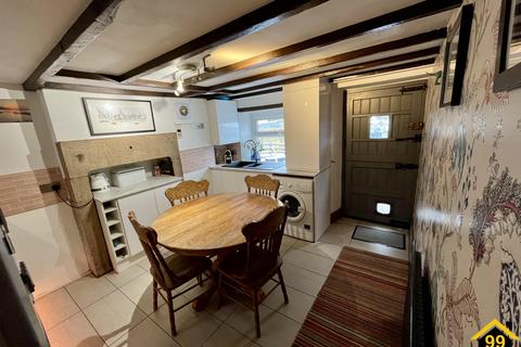 2 bedroom terraced house for sale, 5 Derwent Terrace, Matlock, Derbyshire, DE4