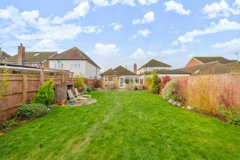 2 bedroom detached bungalow for sale, Chesham,  Buckinghamshire,  HP5