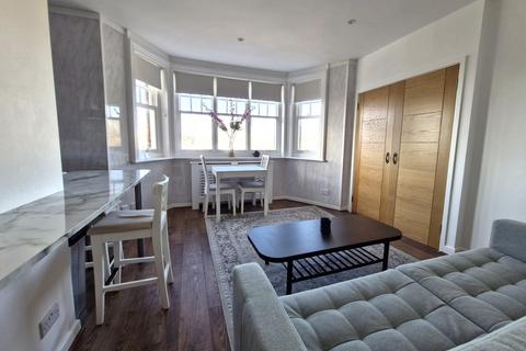 2 bedroom flat for sale, Old Steine, Brighton, East Sussex, BN1