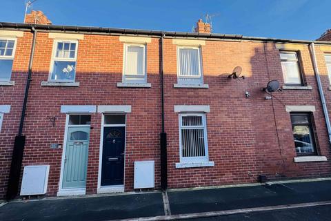 3 bedroom terraced house to rent, Margaret Street, Seaham, Co. Durham, SR7