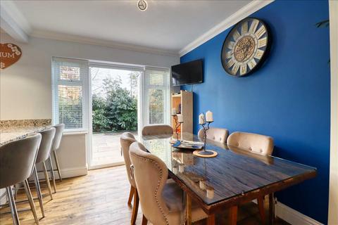 4 bedroom detached house for sale, Kirby Cross CO13