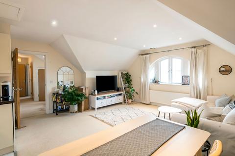 1 bedroom flat for sale, Reigate Hill, Wellingtonia Place, RH2