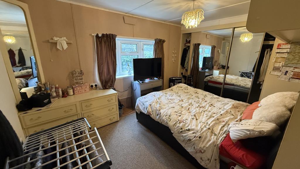 Main bedroom
